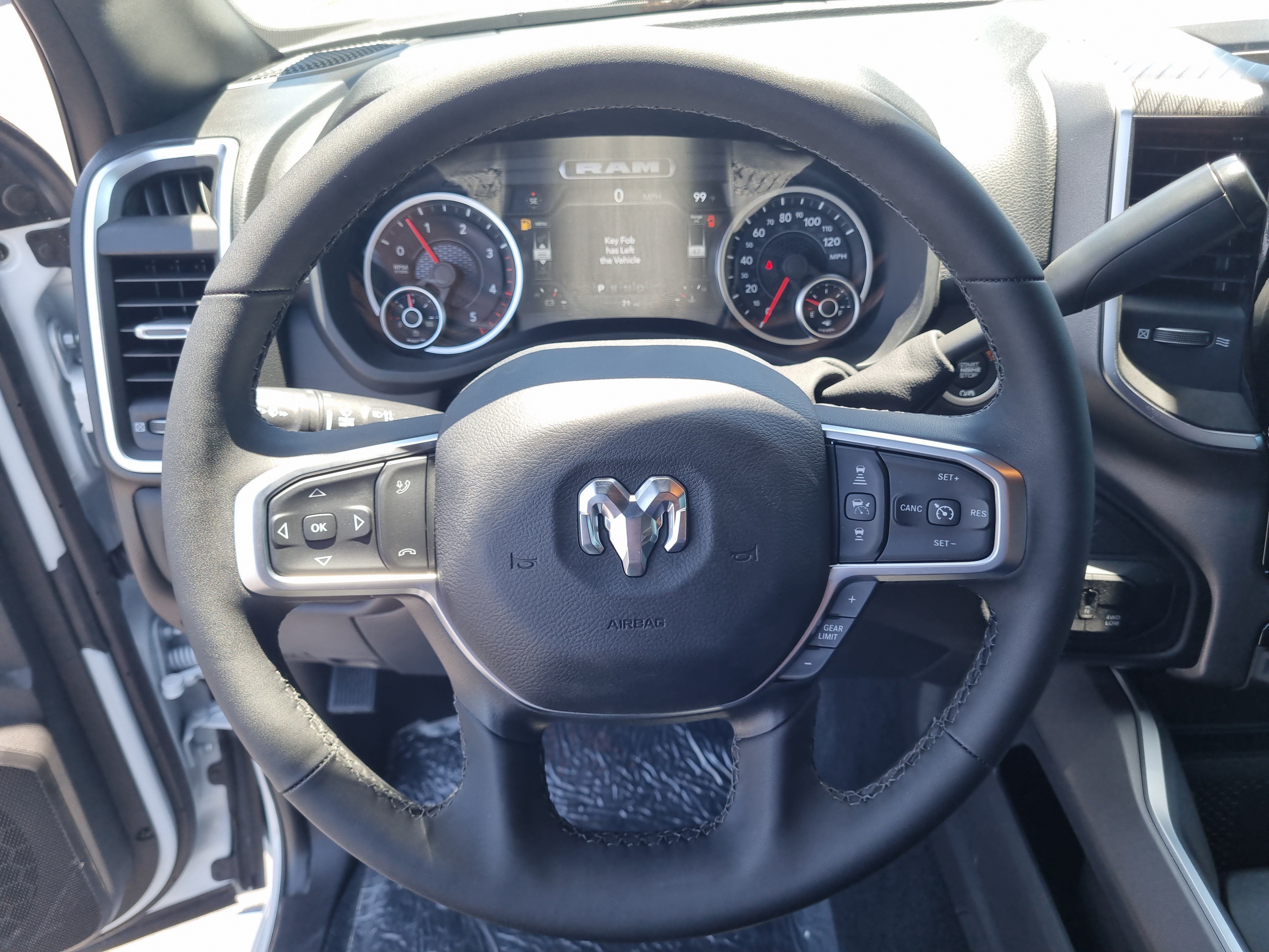 New 2026 RAM 3500 Big Horn AWD/4WD image 23