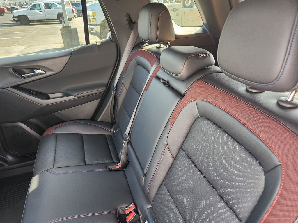 New 2026 Chevrolet Equinox RS image 11