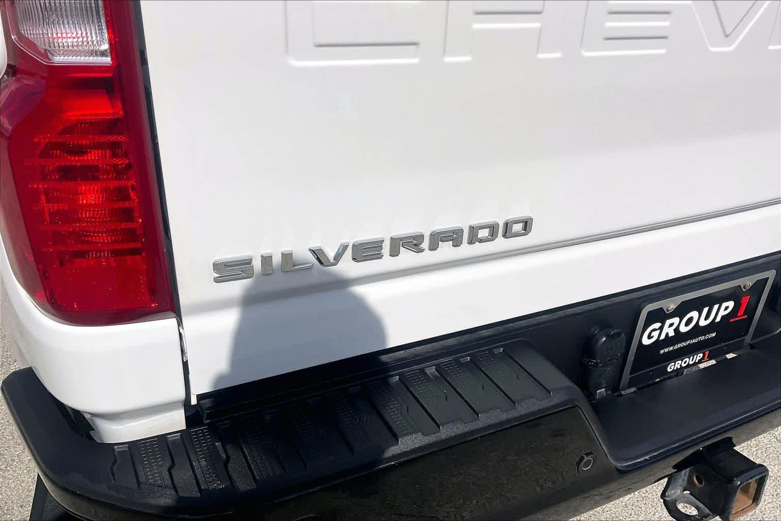 Used 2024 Chevrolet Silverado 2500 Custom w/ Custom Value Package AWD/4WD image 10