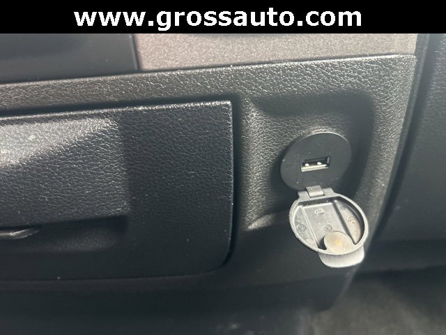 Used 2017 RAM 1500 Express image 33