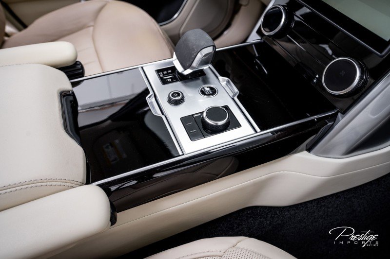 Used 2023 Land Rover Range Rover SE image 43