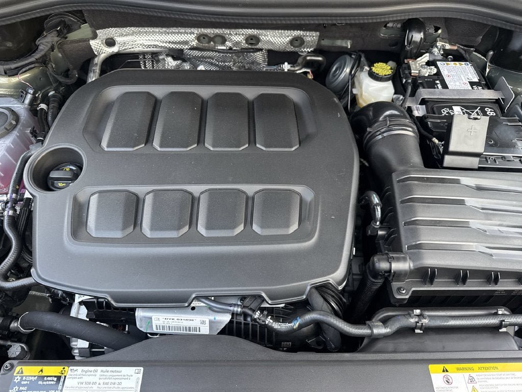 New 2026 Volkswagen Tiguan SEL R-Line AWD/4WD image 18