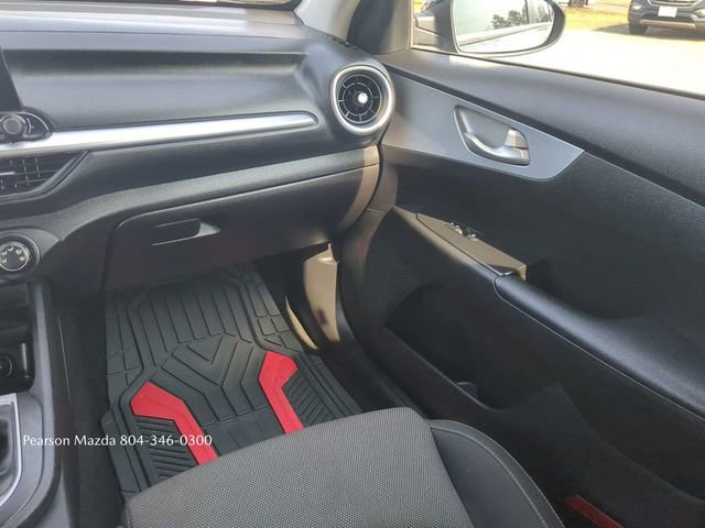 Used 2023 Kia Forte LXS image 16