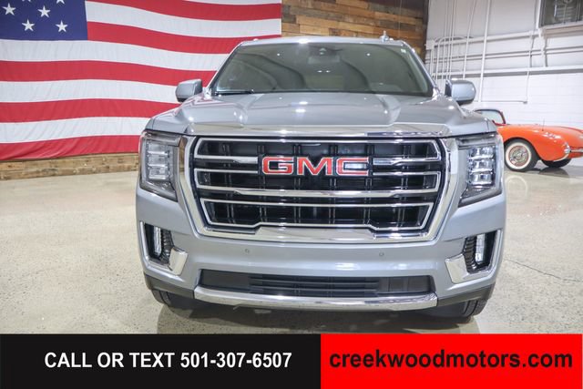 Used 2023 GMC Yukon SLT AWD/4WD image 2