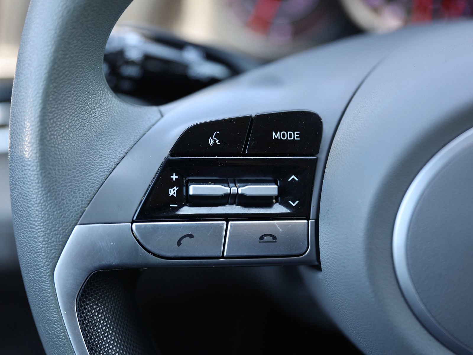 Certified 2023 Hyundai Elantra SEL FWD image 32