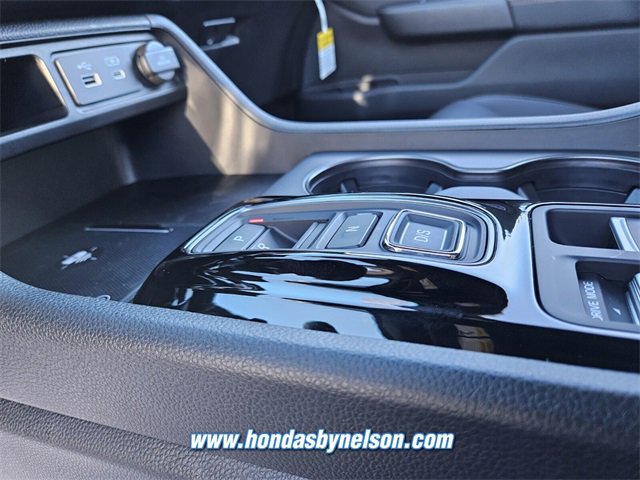 New 2025 Honda Pilot TrailSport image 12