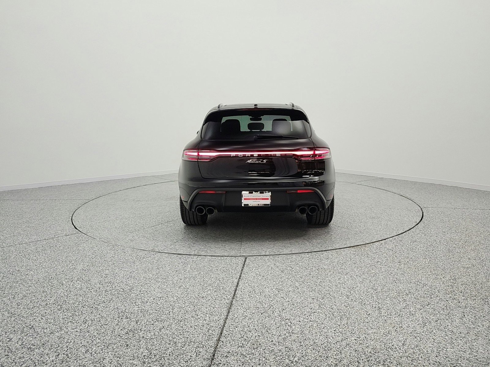 Used 2025 Porsche Macan S image 6