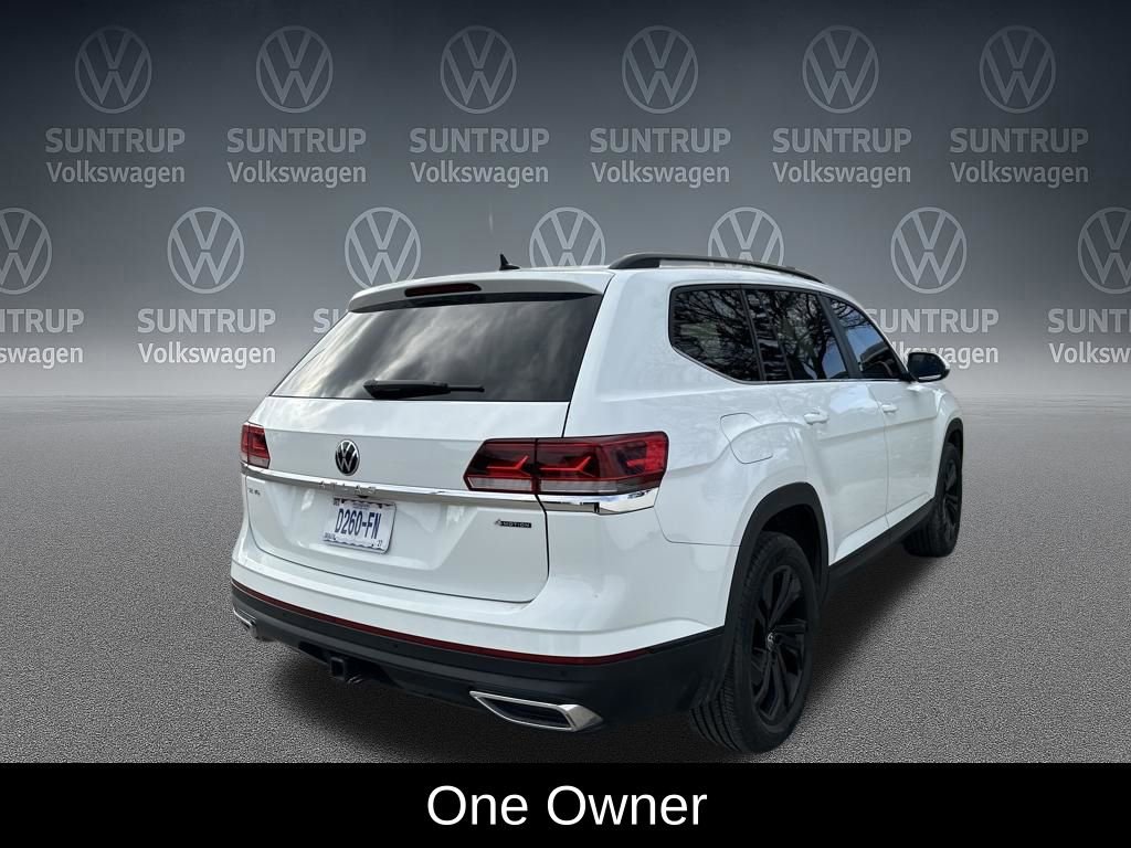 Used 2023 Volkswagen Atlas SE w/ Black Wheel Package image 7