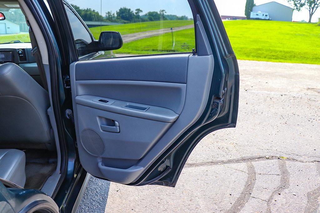 Used 2006 Jeep Grand Cherokee Laredo image 29