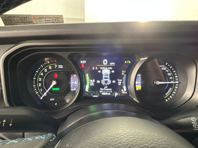 Certified 2024 Jeep Wrangler Unlimited Rubicon 4xe w/ Technology Group AWD/4WD image 8