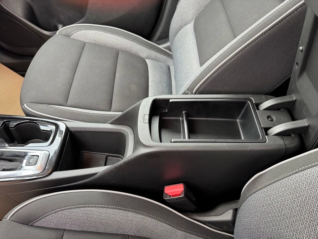 Certified 2024 Chevrolet TrailBlazer LT w/ LT Cold Weather Package FWD image 17
