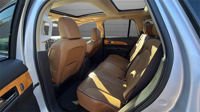 Used 2011 Lincoln MKX AWD w/ 102A Rapid Spec Order Code image 22