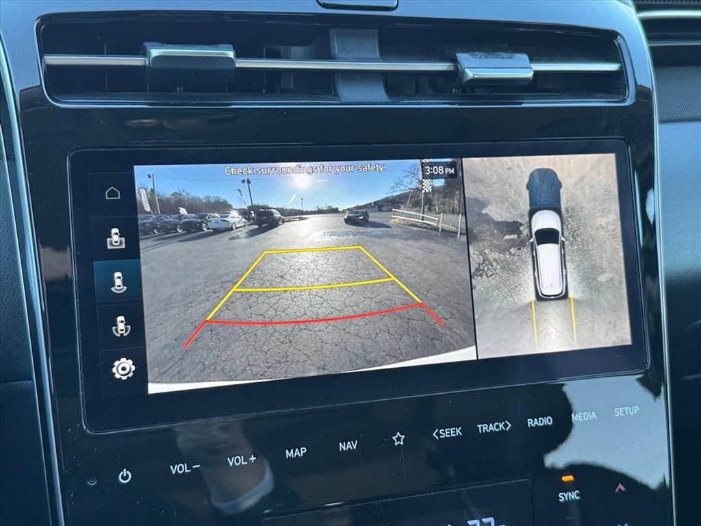 Used 2024 Hyundai Tucson Limited image 25