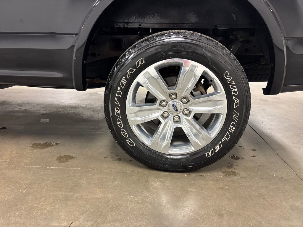 Used 2019 Ford F150 Platinum image 12