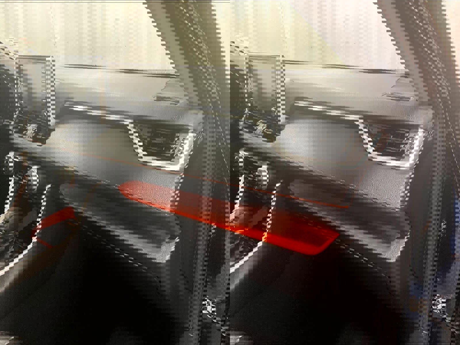 Used 2019 Toyota RAV4 Adventure image 13