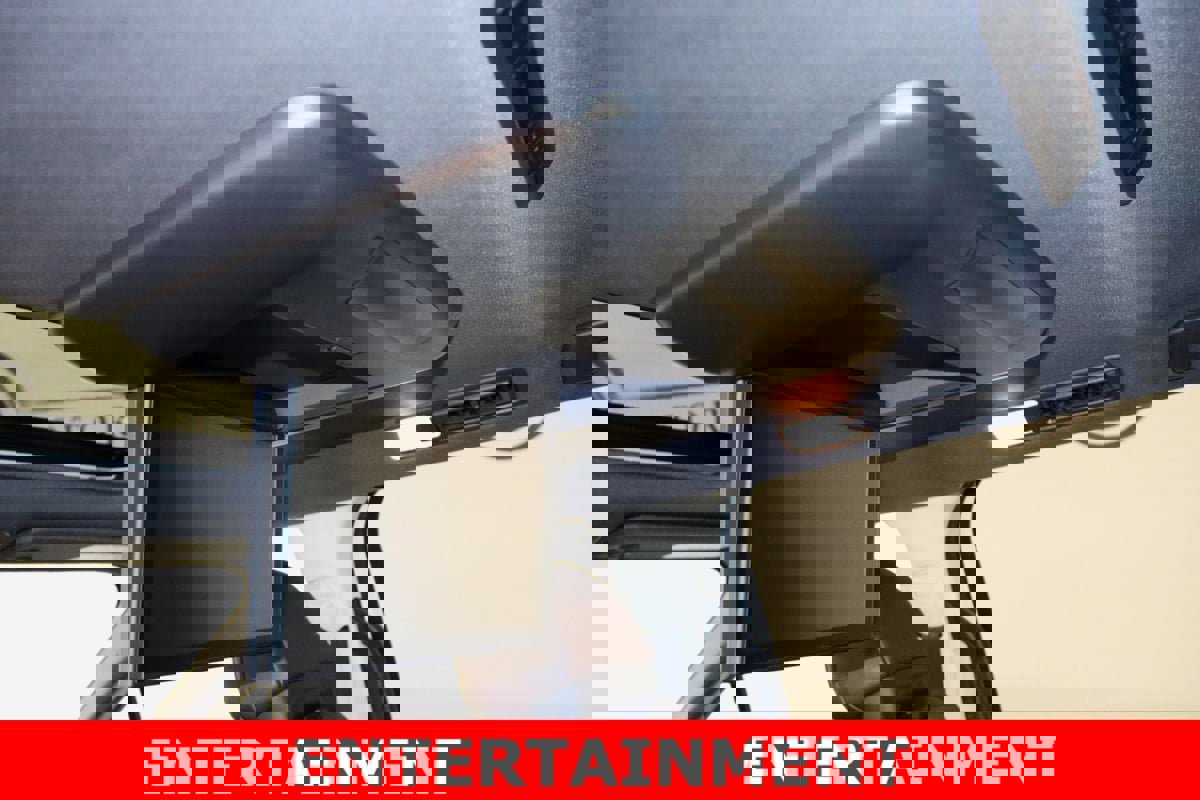 Used 2022 Toyota Sienna Platinum image 15