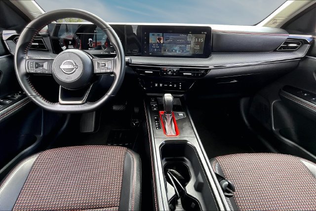 Certified 2025 Nissan Kicks SR AWD/4WD image 7