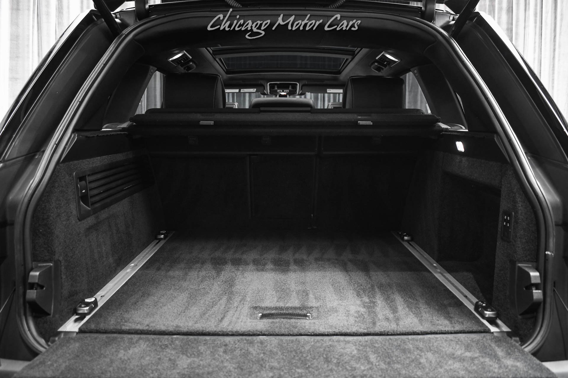 Used 2014 Land Rover Range Rover Autobiography AWD/4WD image 58