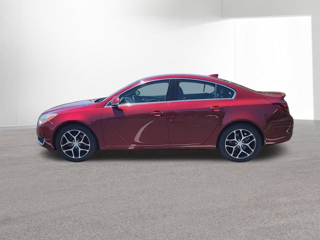 Used 2017 Buick Regal Sport Touring FWD image 5