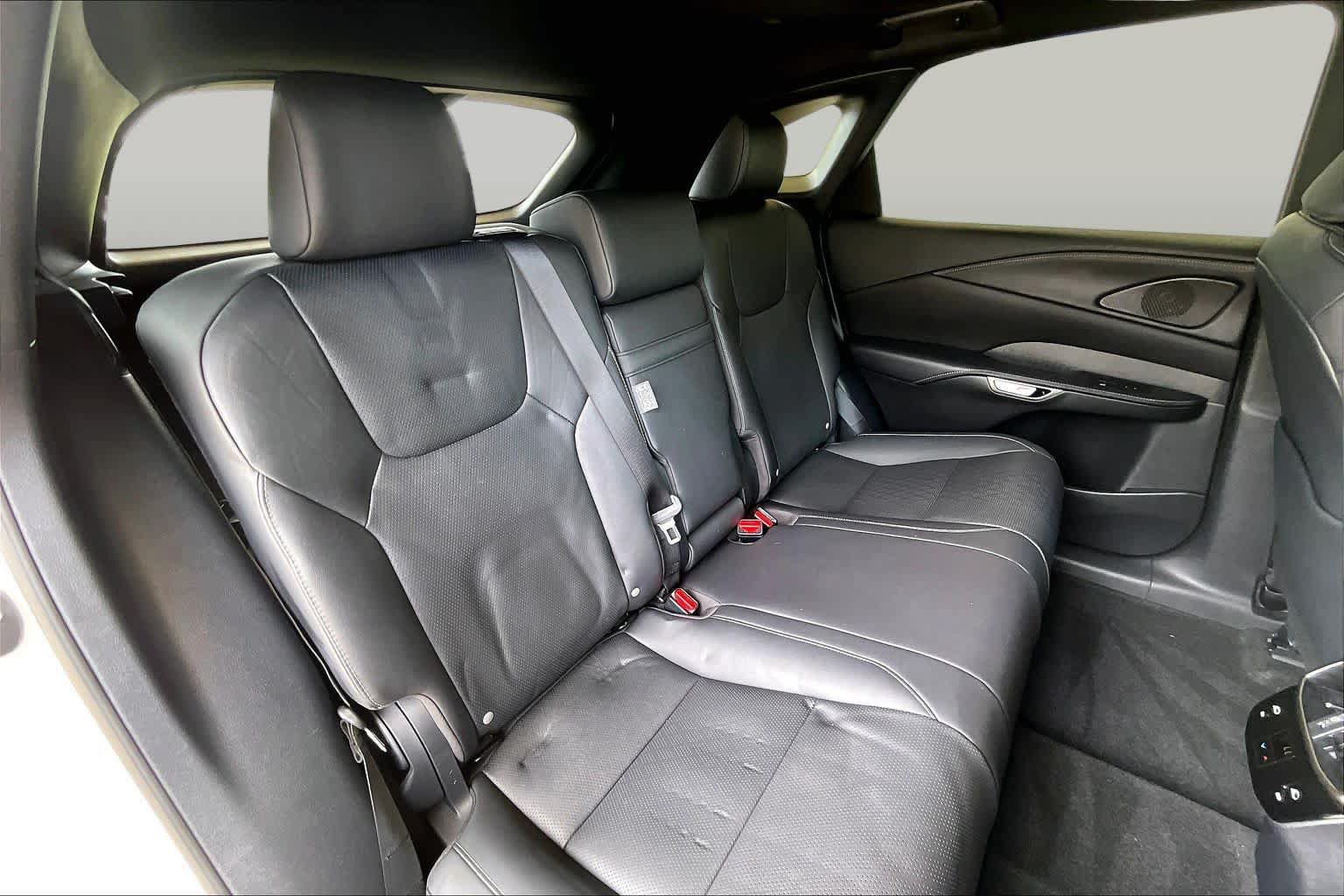 Used 2023 Lexus RX 350 Premium Plus w/ Cold Area Package FWD image 17