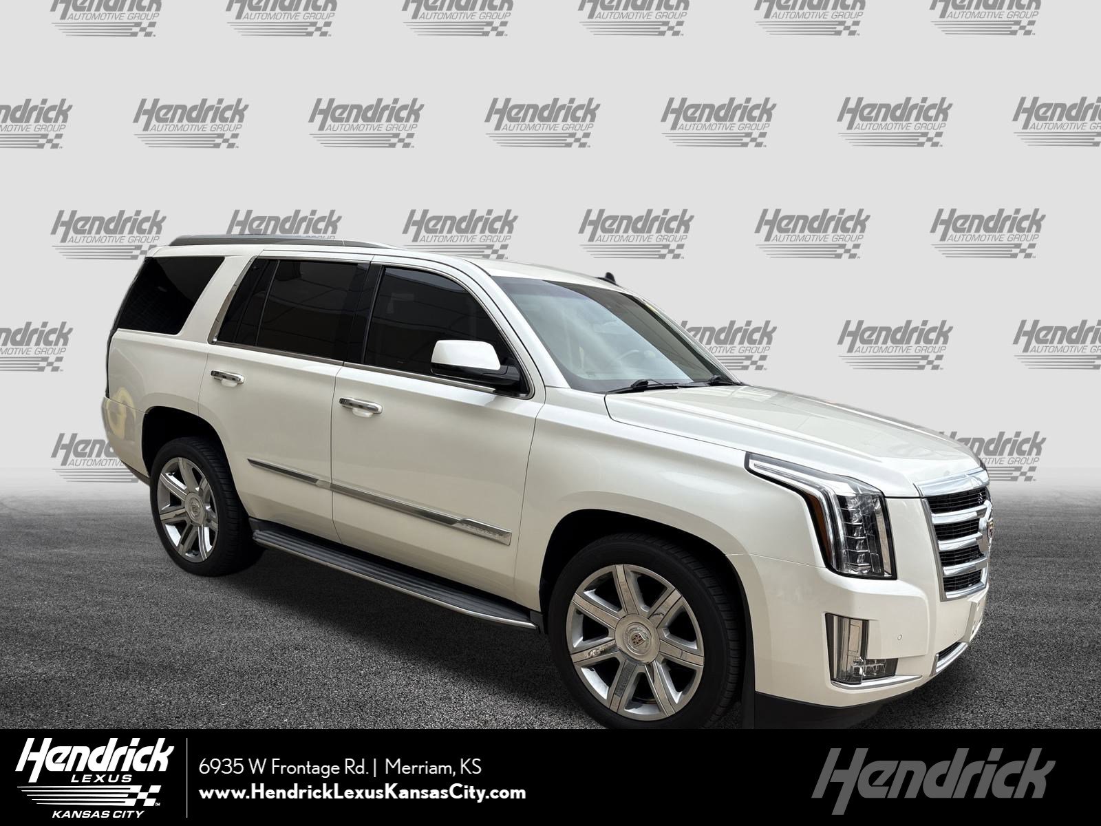 Used 2015 Cadillac Escalade Luxury