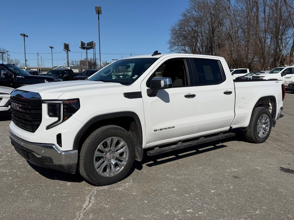Used 2024 GMC Sierra 1500 Pro w/ Pro Value Package image 3