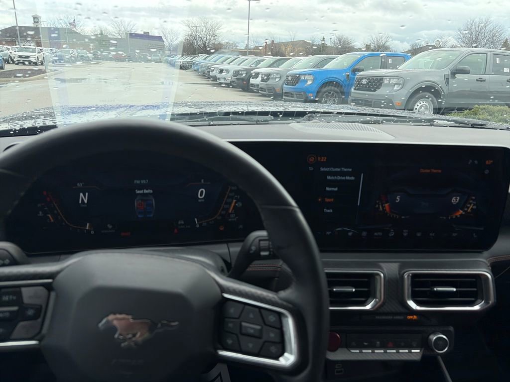 Used 2025 Ford Mustang GT Premium RWD image 43