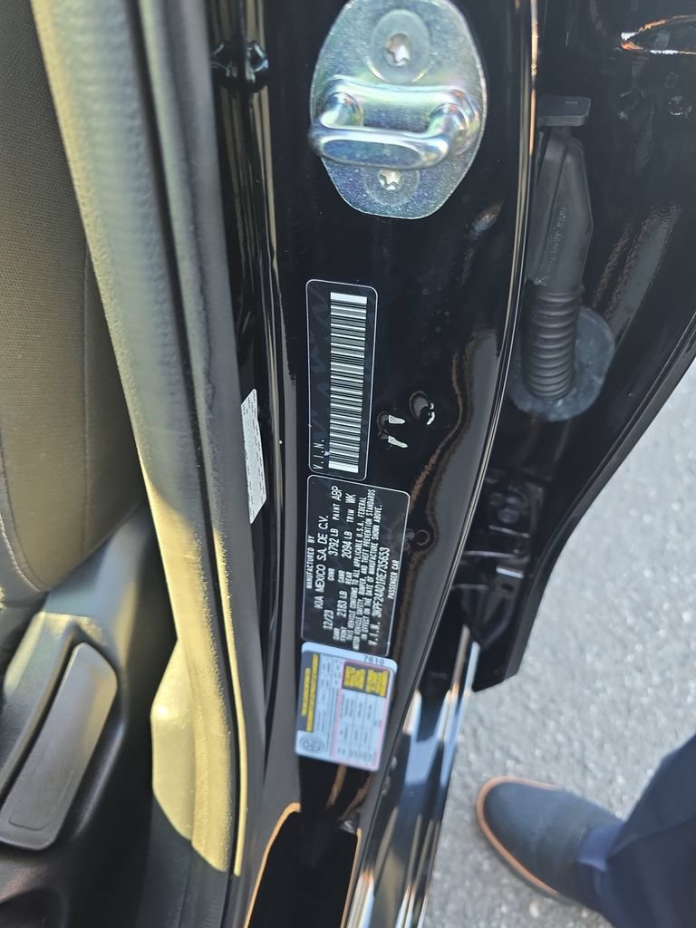 Used 2024 Kia Forte LXS FWD image 27