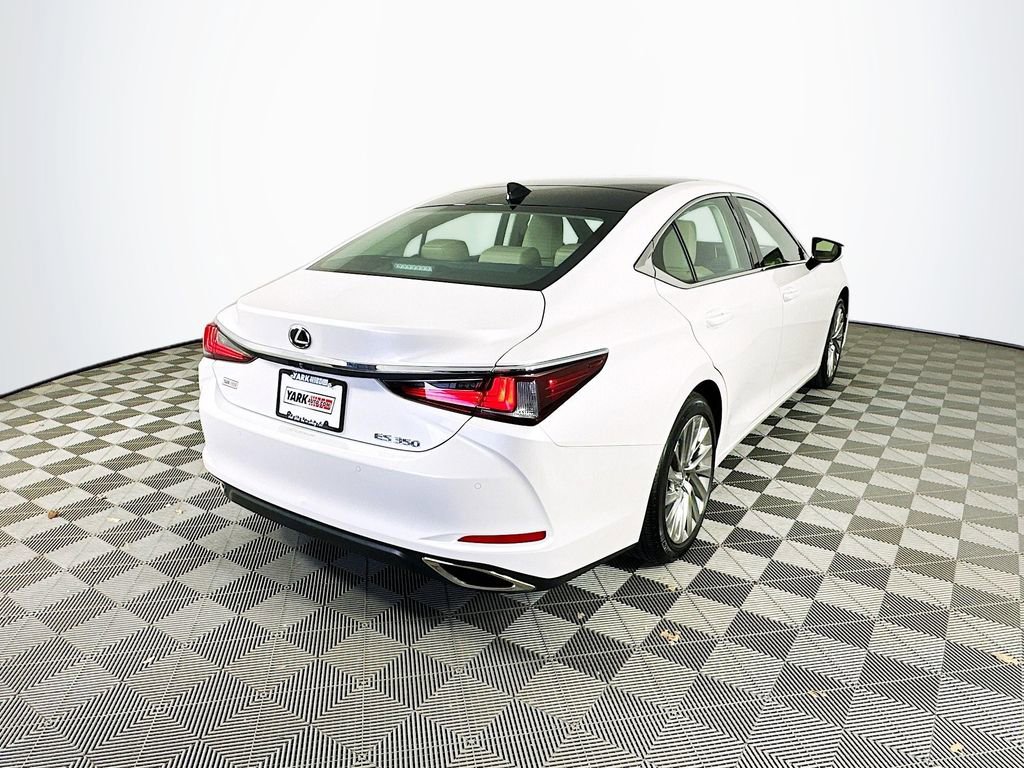 Used 2020 Lexus ES 350 Luxury w/ Accessory Package 2 image 12