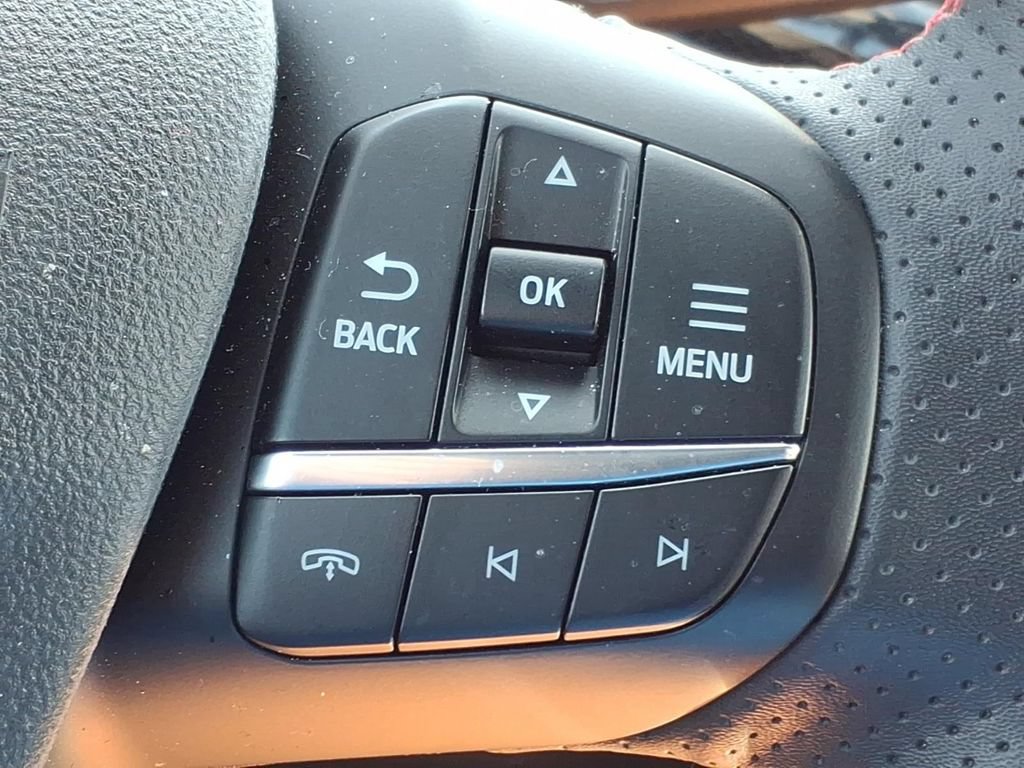 Used 2024 Ford Escape ST-Line w/ Tech Pack #1 AWD/4WD image 24