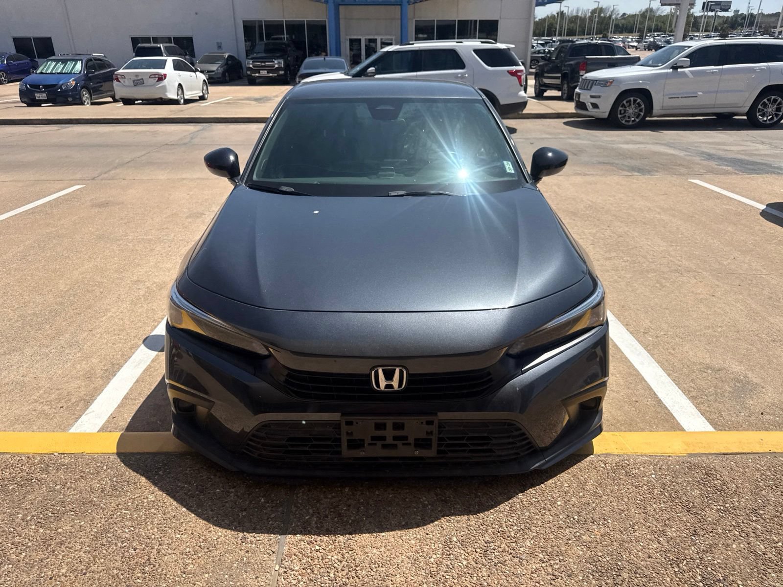 Used 2024 Honda Civic Sport image 2