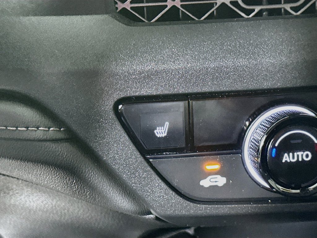 Used 2025 Honda Accord SE image 26