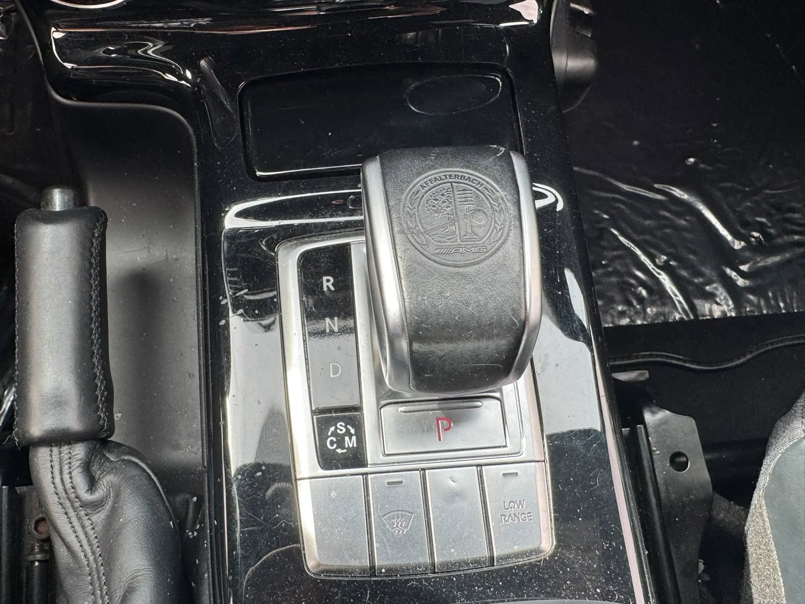 Used 2014 Mercedes-Benz G 63 AMG 4MATIC w/ PA6 Package image 16