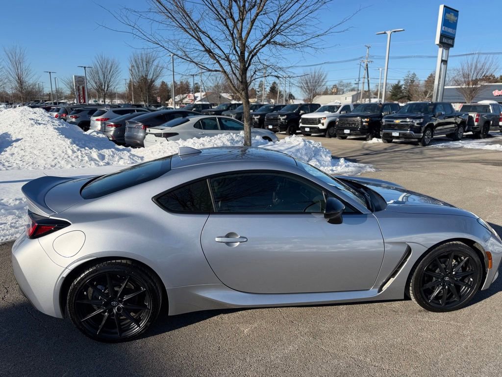 Used 2025 Toyota GR86 Premium w/ ALL Weather Mat Package (TMS) image 3