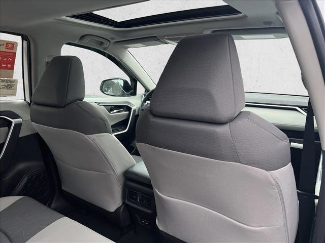 New 2025 Toyota RAV4 XLE image 18