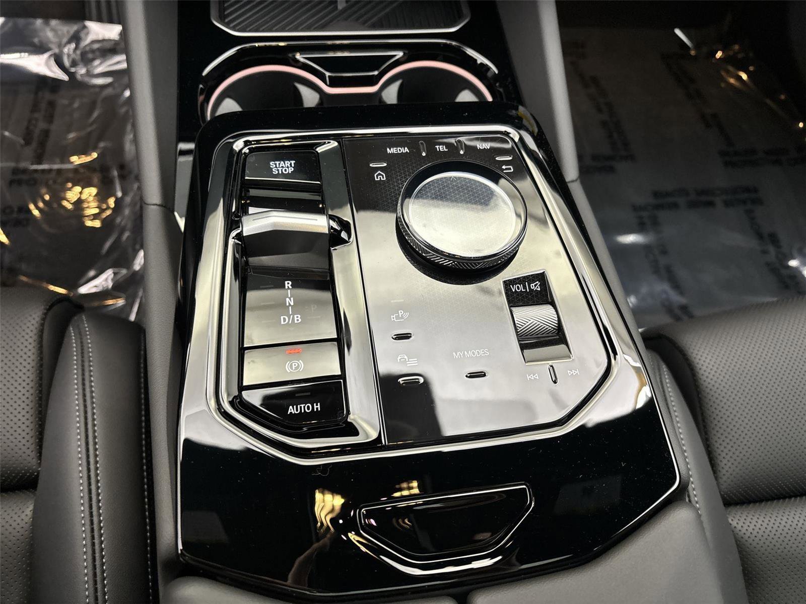 New 2026 BMW i5 eDrive40 RWD image 23