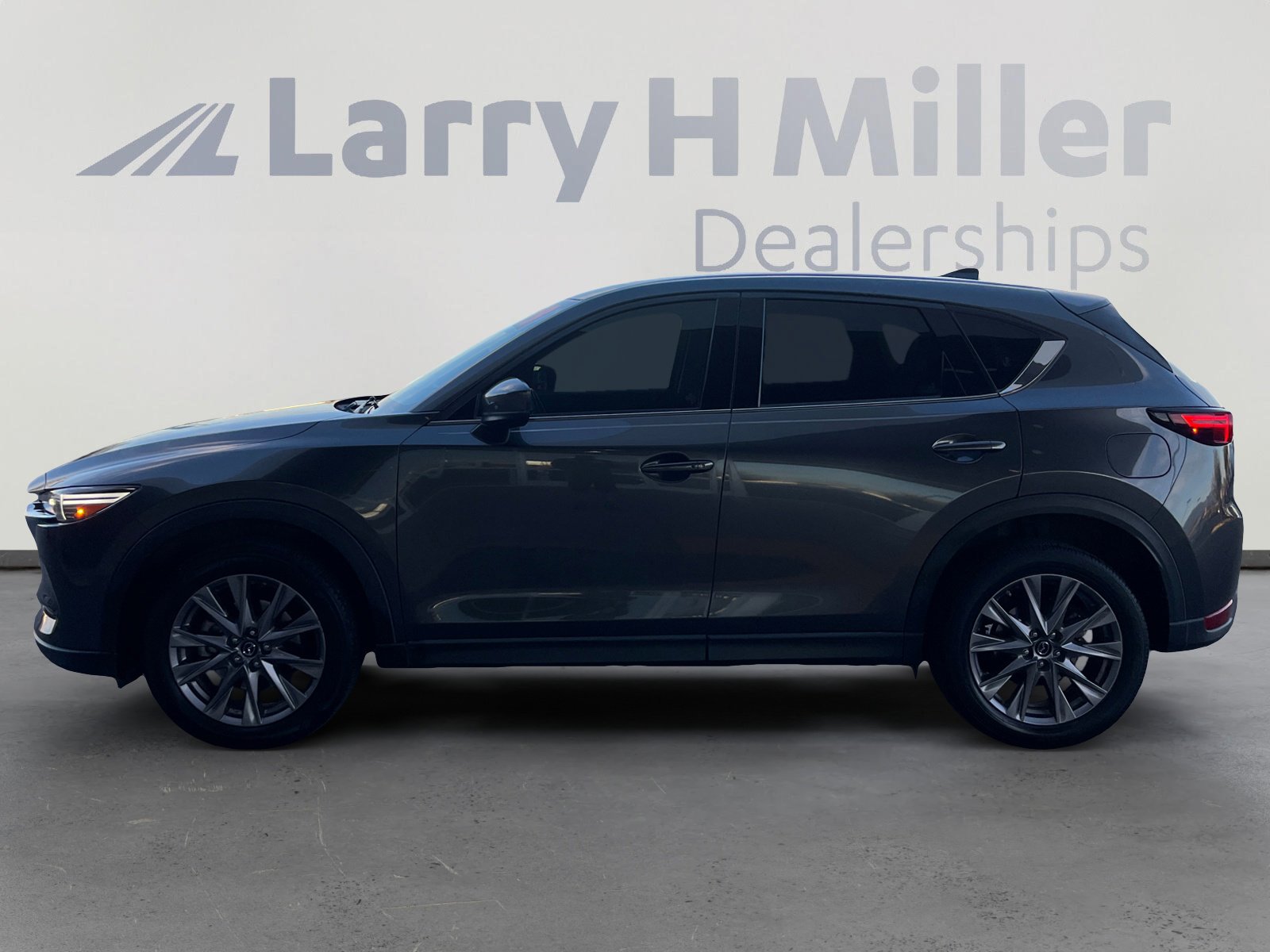 Used 2019 MAZDA CX-5 Grand Touring Reserve image 2