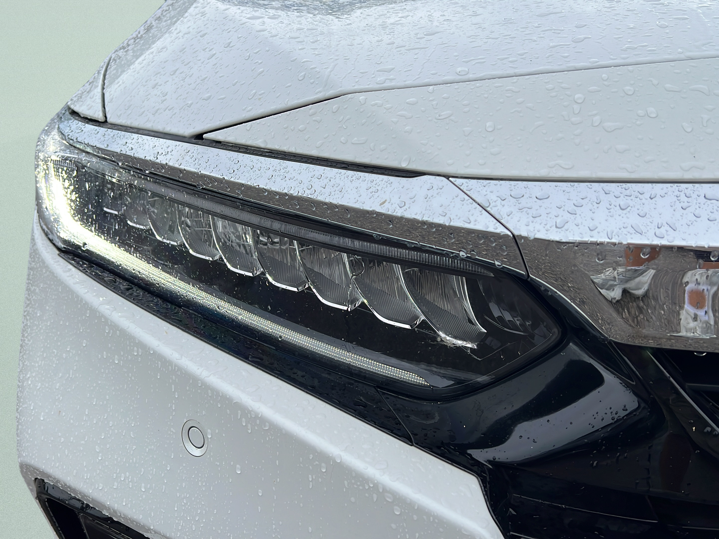 Used 2022 Honda Accord EX-L image 9
