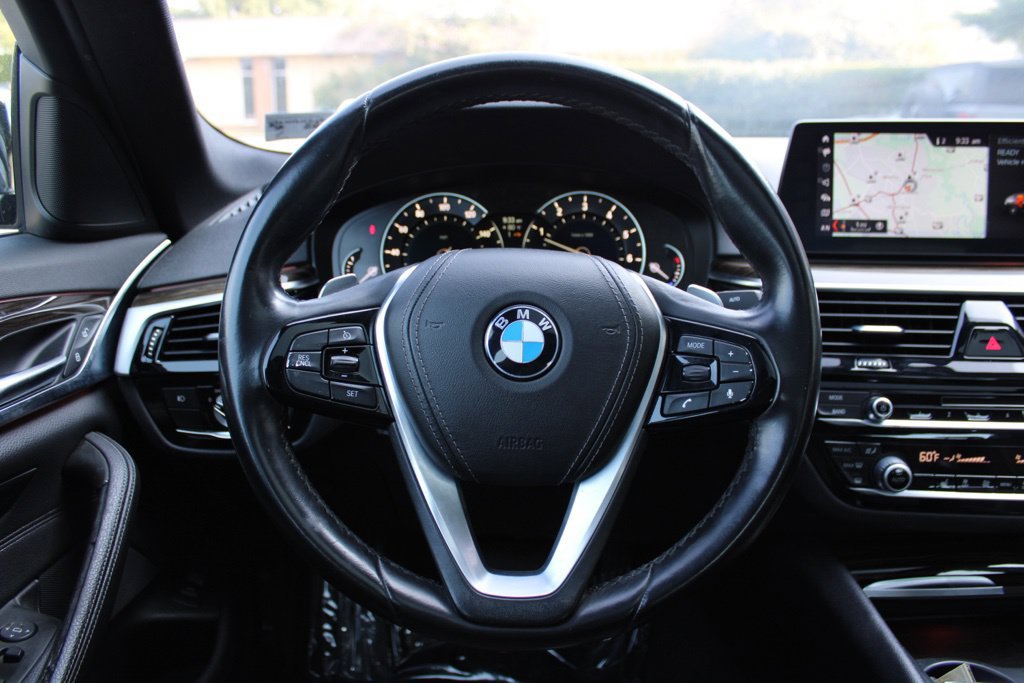 Used 2018 BMW 540i RWD image 17