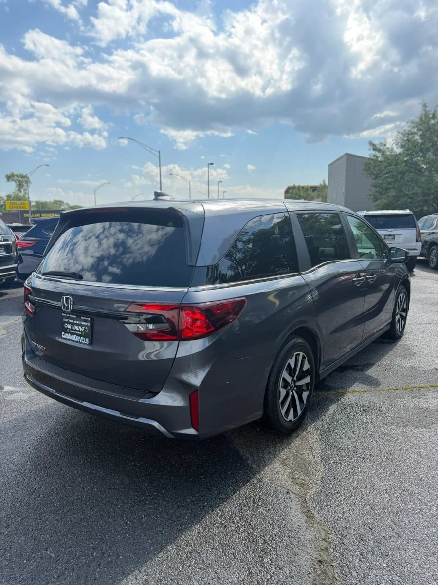 Used 2025 Honda Odyssey EX-L image 5
