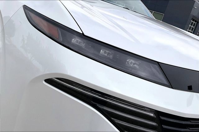 Certified 2025 Nissan Murano Platinum w/ Cargo Package image 28