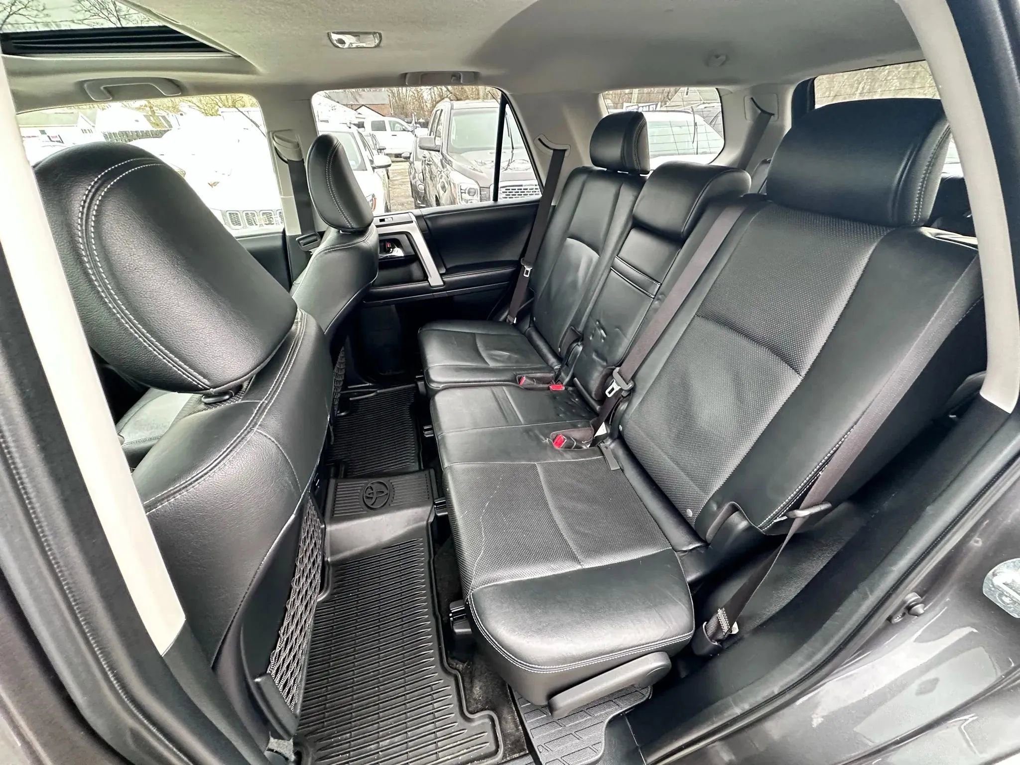 Used 2018 Toyota 4Runner Limited image 14
