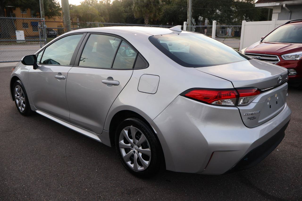 Used 2026 Toyota Corolla LE FWD image 7