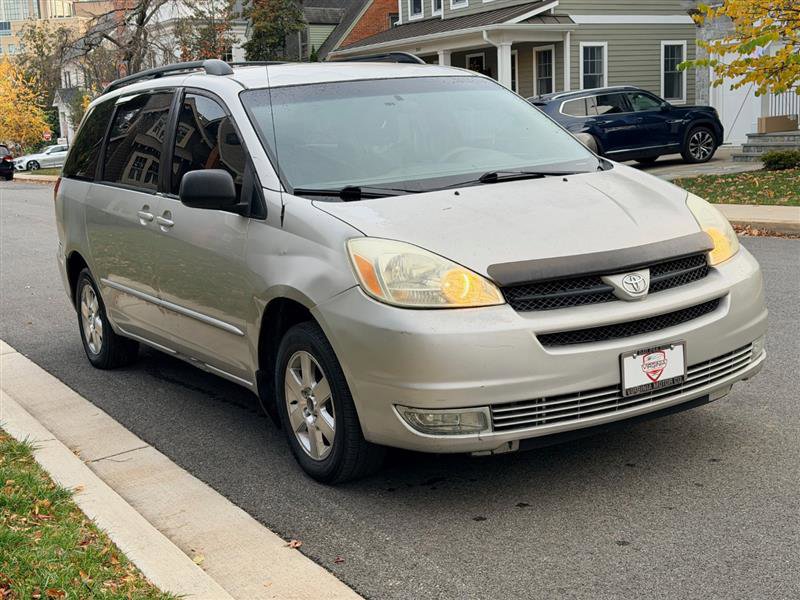 Used 2005 Toyota Sienna image 3