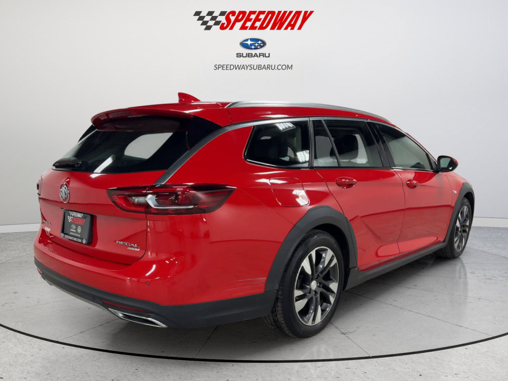 Used 2018 Buick Regal Essence w/ Driver Confidence Package #1 image 10