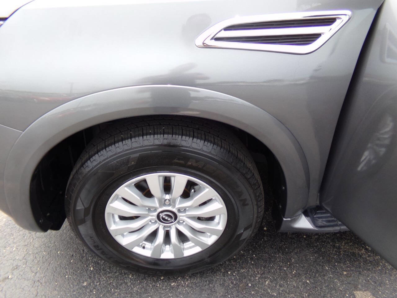 Used 2023 Nissan Armada SV image 57