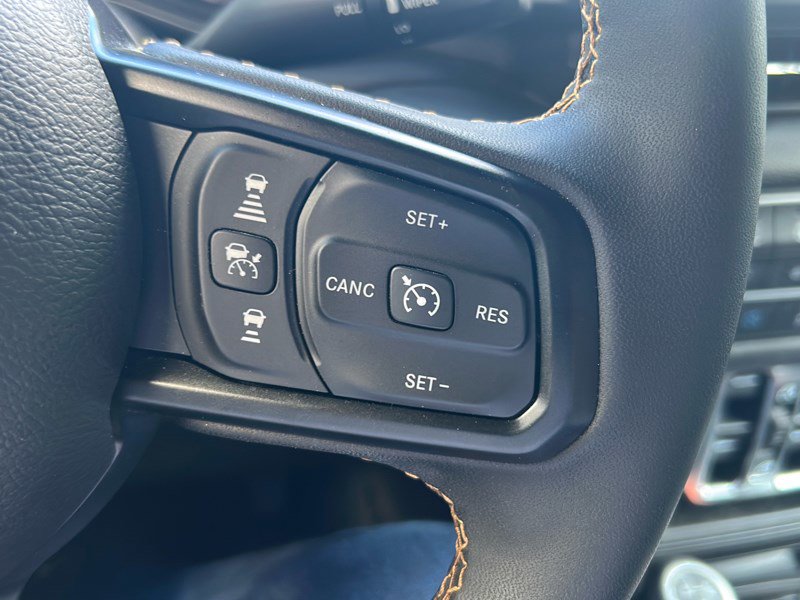 Used 2024 Jeep Wrangler Unlimited w/ Convenience Group image 22