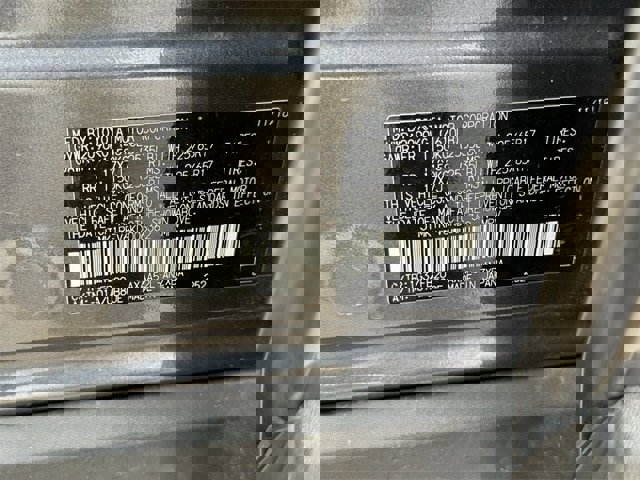 Used 2019 Toyota RAV4 LE w/ Carpet Mat Package image 33