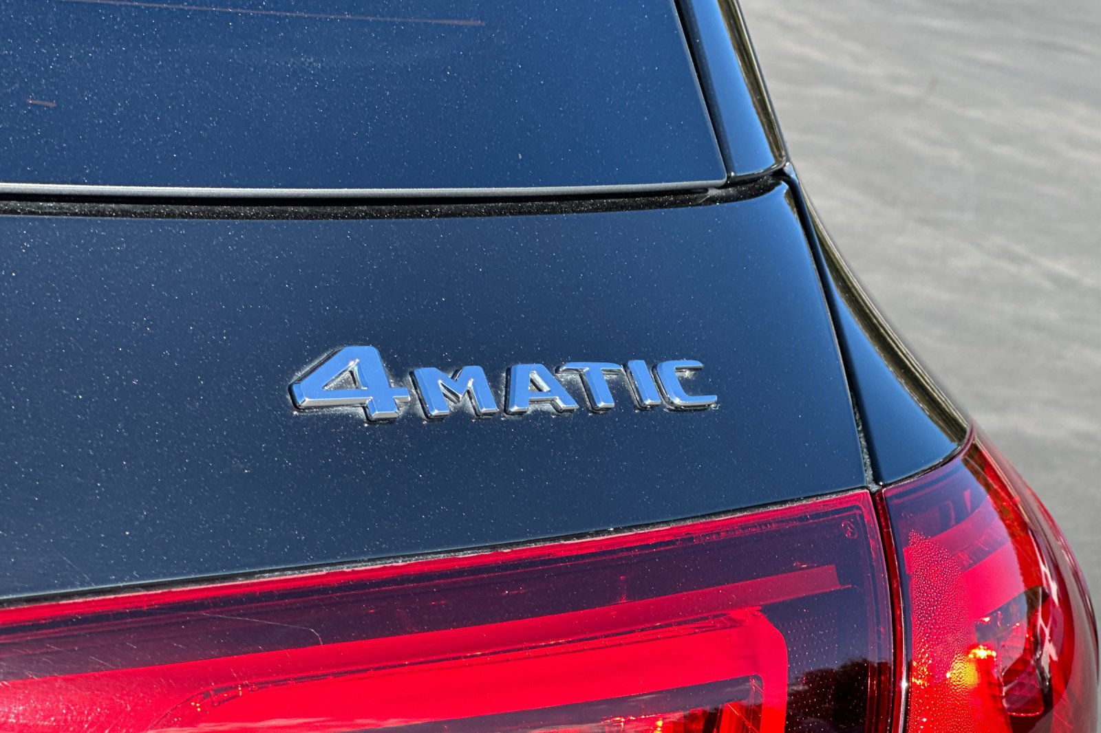 Certified 2022 Mercedes-Benz GLE 350 4MATIC w/ Premium Package image 27