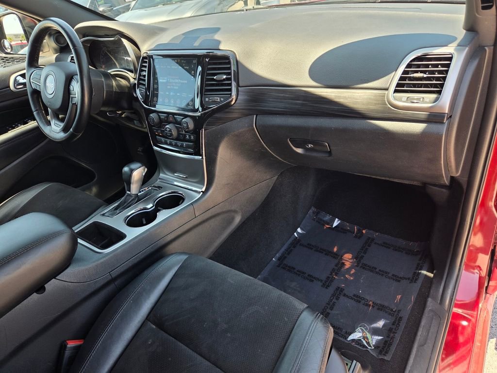 Used 2021 Jeep Grand Cherokee Laredo X RWD image 16